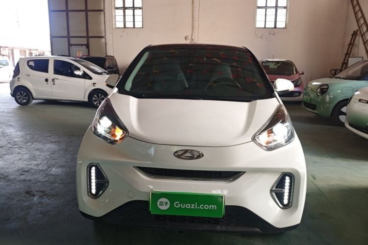 Used Chery QQ Little Ant 2022 Revised Version Sweet Pink Edition Half-Sugar Version Lithium Iron Phosphate 30.7 kWh 30 kW 301 km Front