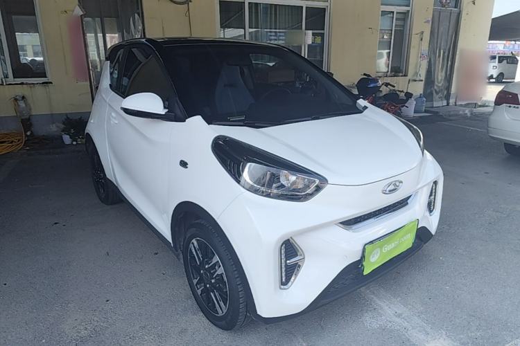 Used Chery QQ Little Ant 2022 Sweet Pink Edition Half-Sugar Version Lithium Iron Phosphate 29.2 kWh 30 kW 301 km Front Right 45 Deg