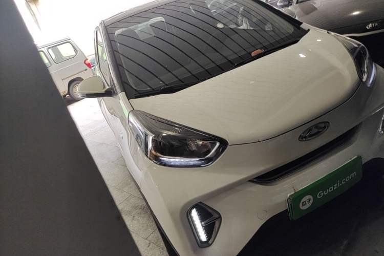 Used Chery QQ Little Ant 2022 Sweet Pink Edition Half-Sugar Version Lithium Iron Phosphate 30 kW 301 km Front Right 45 Deg