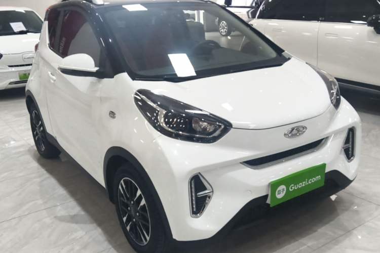 Used Chery QQ Little Ant 2022 Sweet Pink Edition Full-Sugar Version Lithium Iron Phosphate 30 kW 301 km Front Right 45 Deg