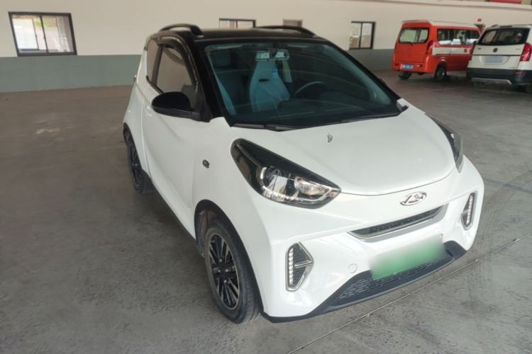 Used Chery QQ Little Ant 2022 Sweet Pink Edition Full-Sugar Version Lithium Iron Phosphate 30 kW 301 km Front Right 45 Deg