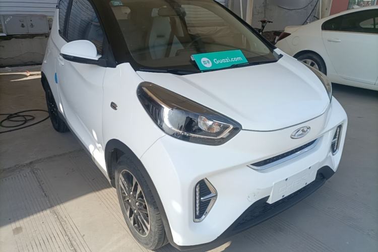 Used Chery QQ Little Ant 2022 Sweet Pink Edition Half-Sugar Version Lithium Iron Phosphate 30 kW 301 km Front Right 45 Deg