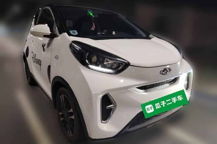 Used Chery QQ Little Ant 2022 Sweet Pink Edition Low-Sugar Version Lithium Iron Phosphate 30 kW 301 km Front Right 45 Deg