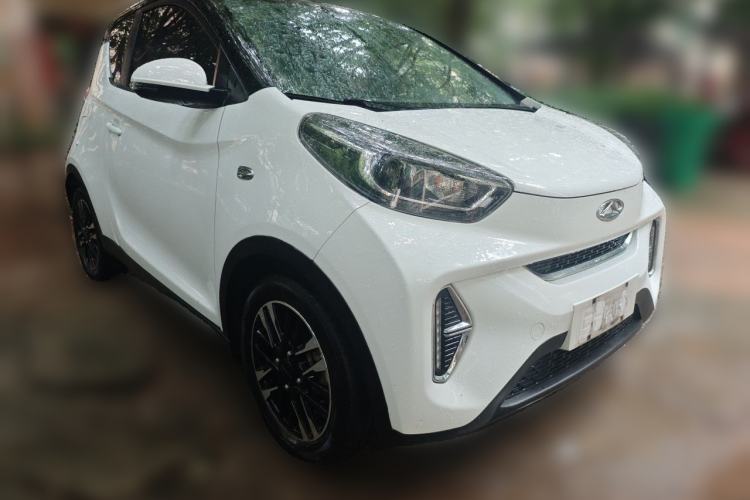 Used Chery QQ Little Ant 2022 Sweet Pink Edition Half-Sugar Version Lithium Iron Phosphate 30 kW 301 km Front Right 45 Deg