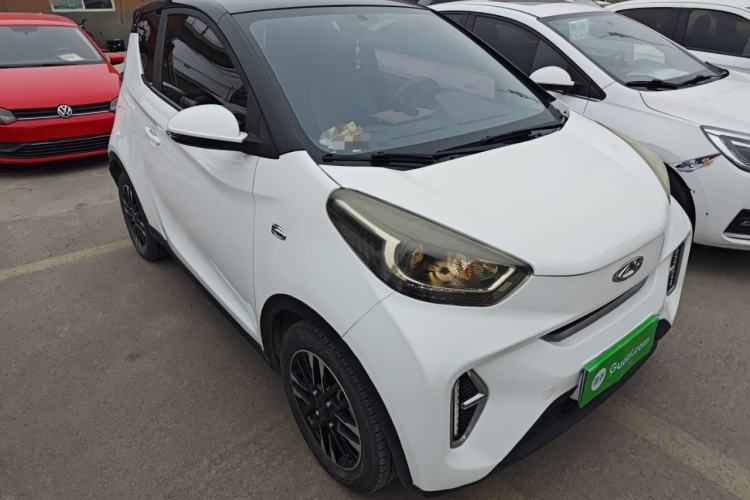 Used Chery QQ Little Ant 2022 Sweet Pink Edition Half-Sugar Version 3-Cell Lithium 30kW 301km Front Right 45 Deg