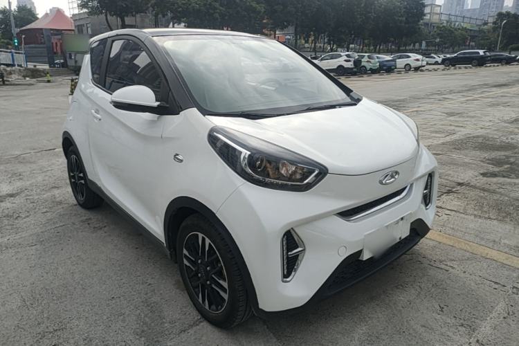 Used Chery QQ Little Ant 2022 Sweet Pink Edition Half-Sugar Version Lithium Iron Phosphate 30 kW 301 km Front Right 45 Deg