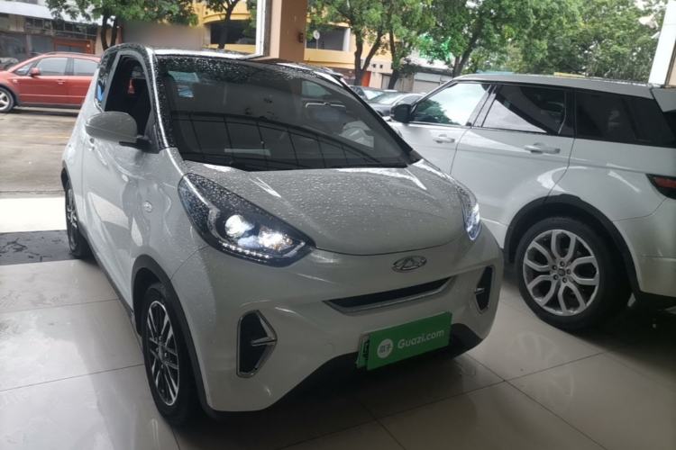 Used Chery QQ Little Ant 2022 Sweet Pink Edition Half-Sugar Version 3-Cell Lithium 30kW 408km Front Right 45 Deg