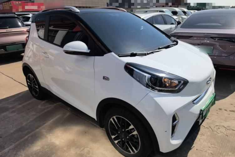 Used Chery QQ Little Ant 2022 Sweet Pink Edition Full-Sugar Version 3-Cell Lithium 30kW 301km Front Right 45 Deg