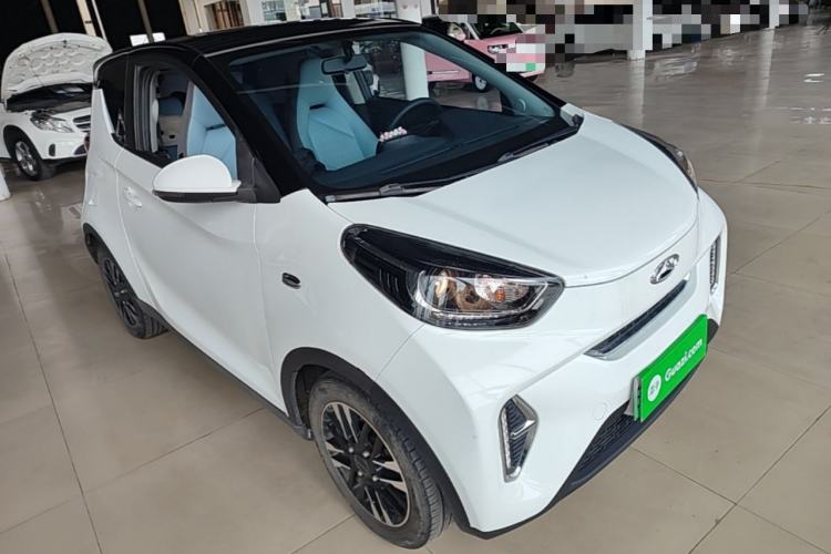 Used Chery QQ Little Ant 2022 Sweet Pink Edition Half-Sugar Version Lithium Iron Phosphate 29.2 kWh 30 kW 301 km Front Right 45 Deg