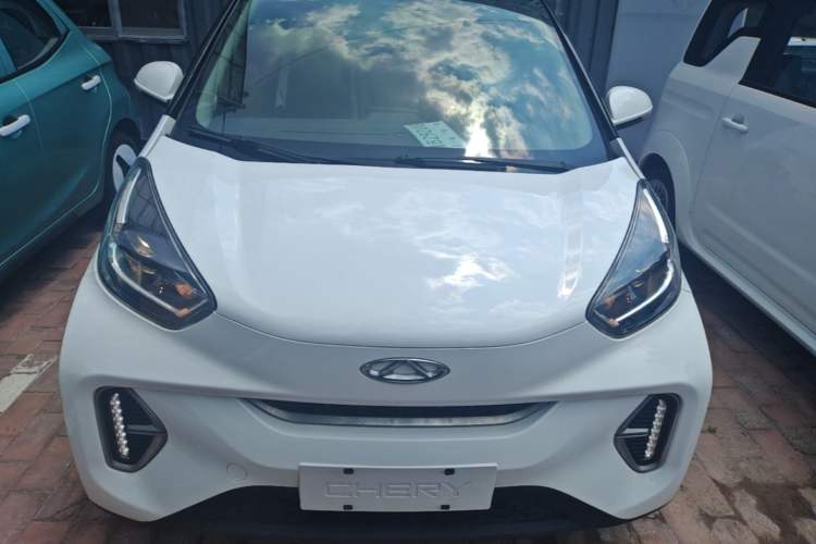 Used Chery QQ Little Ant 2022 Sweet Pink Edition Half-Sugar Version Lithium Iron Phosphate 29.2 kWh 30 kW 301 km Front