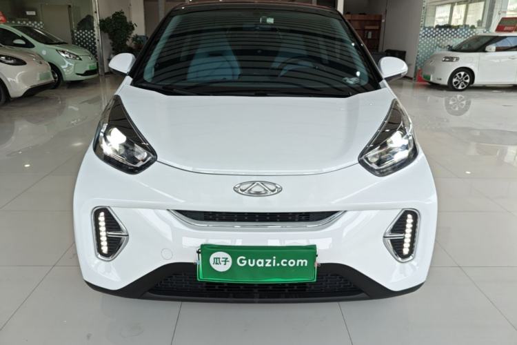 Used Chery QQ Little Ant 2022 Restyled Version Sweet Pink Edition Half-Sugar Version 28.8 kWh 30 kW 301 km Front