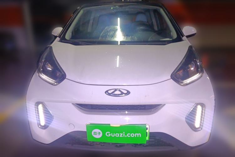 Used Chery QQ Little Ant 2022 Revised Version Sweet Pink Edition Half-Sugar Version Lithium Iron Phosphate 30.7 kWh 30 kW 301 km Front