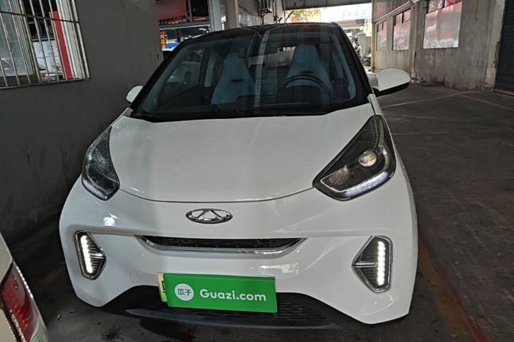 Used Chery QQ Little Ant 2022 Revised Version Sweet Pink Edition Half-Sugar Version Lithium Iron Phosphate 30.7 kWh 30 kW 301 km Front