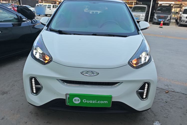 Used Chery QQ Little Ant 2022 Restyled Version Sweet Pink Edition Half-Sugar Version 30.6 kWh 30 kW 301 km Front