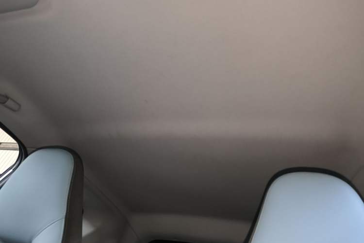 Used Chery QQ Little Ant 2022 Sweet Pink Edition Half-Sugar Version 3-Cell Lithium 30kW 301km Headliner