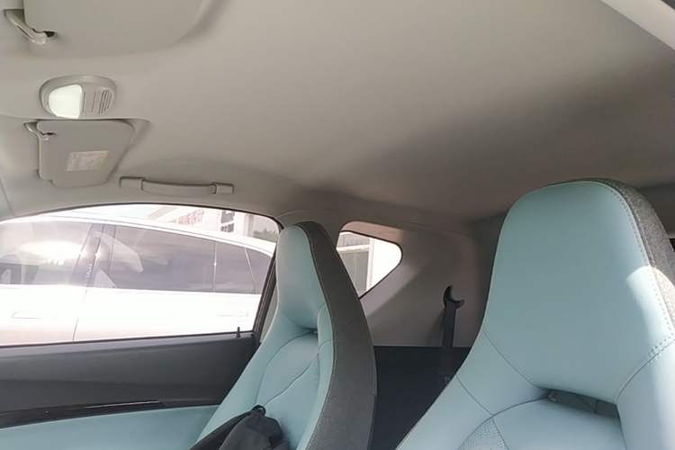 Used Chery QQ Little Ant 2022 Sweet Pink Edition Half-Sugar Version 3-Cell Lithium 30kW 301km Headliner