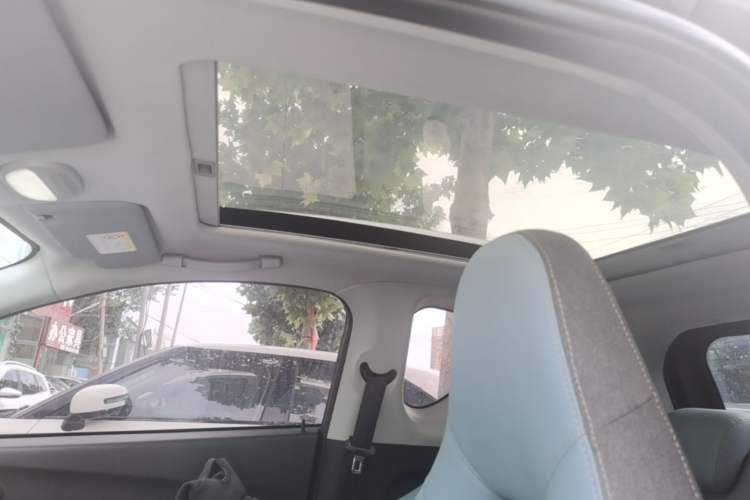 Used Chery QQ Little Ant 2022 Sweet Pink Edition Full-Sugar Version Lithium Iron Phosphate 30 kW 301 km Headliner