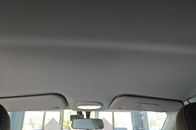 Used Chery QQ Little Ant 2022 Restyled Version Sweet Pink Edition Half-Sugar Version 28.8 kWh 30 kW 301 km Headliner
