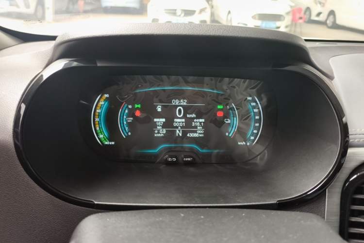 Used Chery QQ Little Ant 2022 Sweet Pink Edition Half-Sugar Version Lithium Iron Phosphate 30 kW 301 km Instrument Cluster