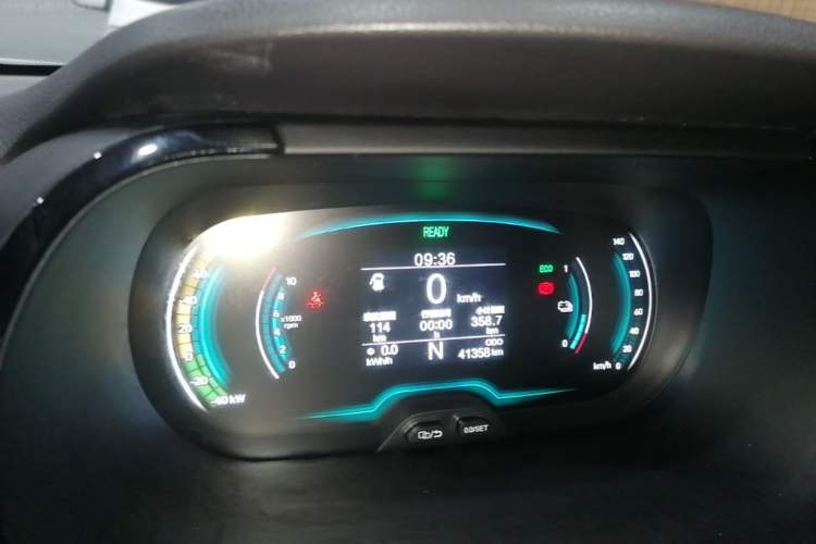 Used Chery QQ Little Ant 2022 Sweet Pink Edition Half-Sugar Version Lithium Iron Phosphate 30 kW 301 km Instrument Cluster