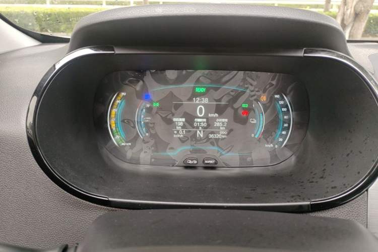 Used Chery QQ Little Ant 2022 Sweet Pink Edition Half-Sugar Version Lithium Iron Phosphate 30 kW 301 km Instrument Cluster