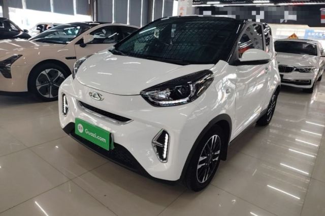 Used Chery QQ Little Ant 2022 Sweet Pink Edition Half-Sugar Version Lithium Iron Phosphate 29.2 kWh 30 kW 301 km