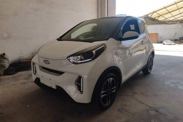 Used Chery QQ Little Ant 2022 Sweet Pink Edition Half-Sugar Version Lithium Iron Phosphate 30 kW 301 km