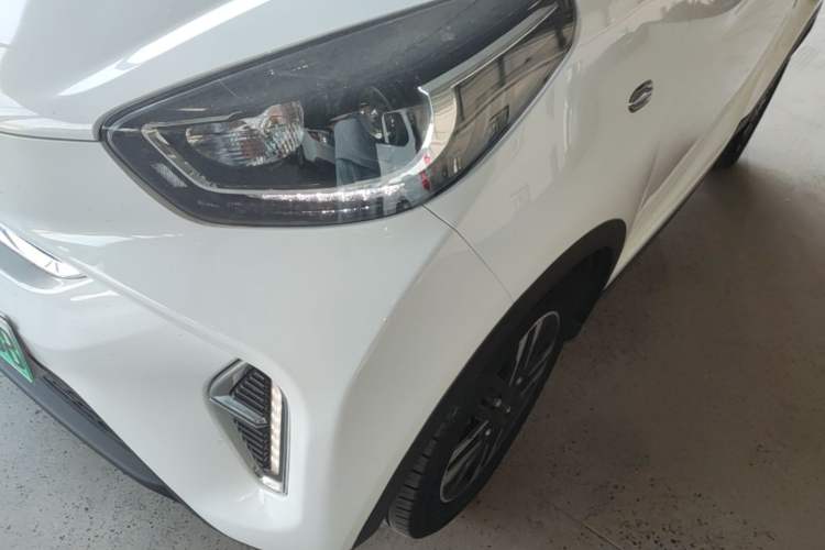 Used Chery QQ Little Ant 2022 Restyled Version Sweet Pink Edition Half-Sugar Version 28.8 kWh 30 kW 301 km Left Front Headlight