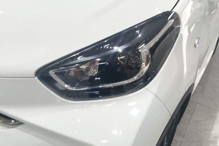 Used Chery QQ Little Ant 2022 Sweet Pink Edition Full-Sugar Version Lithium Iron Phosphate 30 kW 301 km Left Front Headlight