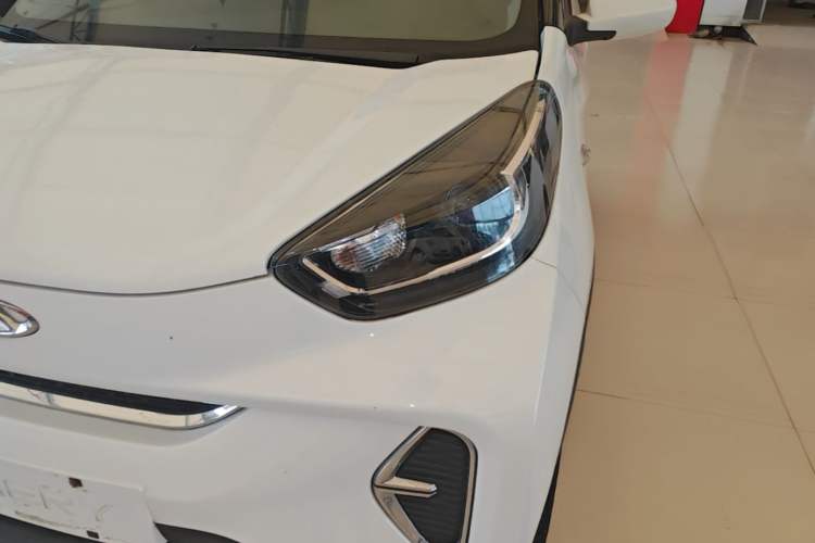 Used Chery QQ Little Ant 2022 Sweet Pink Edition Low-Sugar Version Lithium Iron Phosphate 30 kW 301 km Left Front Headlight