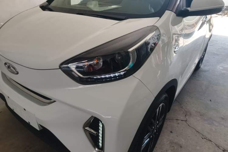 Used Chery QQ Little Ant 2022 Sweet Pink Edition Half-Sugar Version Lithium Iron Phosphate 30 kW 301 km Left Front Headlight
