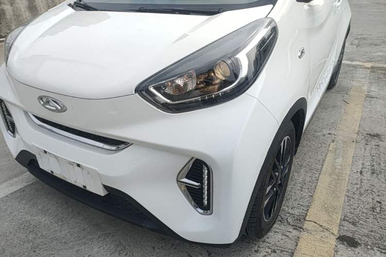Used Chery QQ Little Ant 2022 Sweet Pink Edition Half-Sugar Version Lithium Iron Phosphate 30 kW 301 km Left Front Headlight
