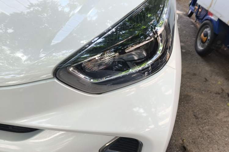 Used Chery QQ Little Ant 2022 Sweet Pink Edition Half-Sugar Version Lithium Iron Phosphate 30 kW 301 km Left Front Headlight