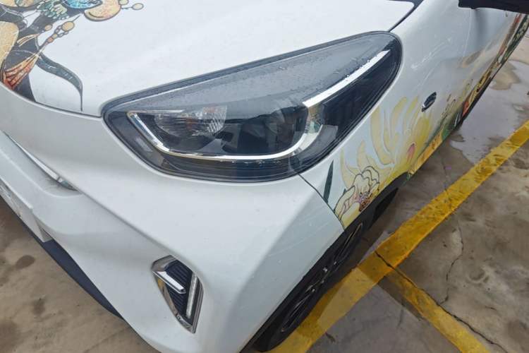 Used Chery QQ Little Ant 2022 Revised Version Sweet Pink Edition Half-Sugar Version Lithium Iron Phosphate 30.7 kWh 30 kW 301 km Left Front Headlight