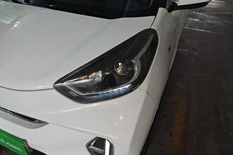 Used Chery QQ Little Ant 2022 Revised Version Sweet Pink Edition Half-Sugar Version Lithium Iron Phosphate 30.7 kWh 30 kW 301 km Left Front Headlight