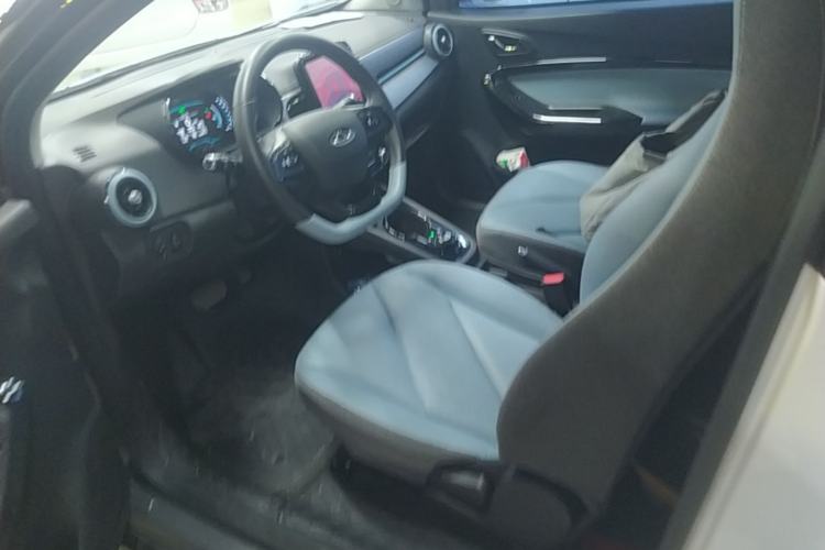 Used Chery QQ Little Ant 2022 Restyled Version Sweet Pink Edition Low-Sugar Version Lithium Iron Phosphate Battery 30.7 kWh 30 kW 301 km Left Front Seat