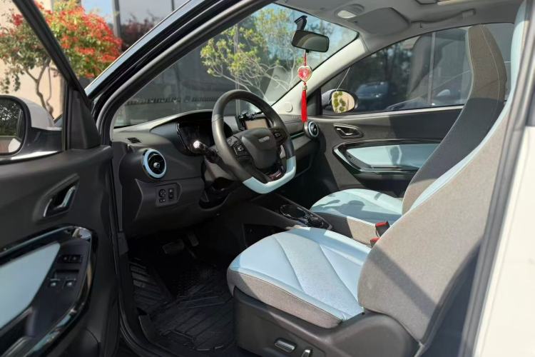 Used Chery QQ Little Ant 2022 Sweet Pink Edition Full-Sugar Version Lithium Iron Phosphate 30 kW 301 km Left Front Seat