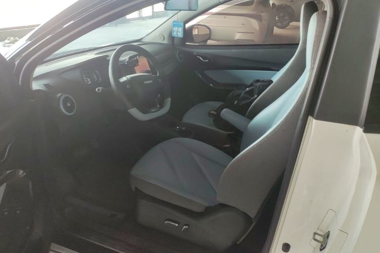 Used Chery QQ Little Ant 2022 Sweet Pink Edition Full-Sugar Version Lithium Iron Phosphate 30 kW 301 km Left Front Seat