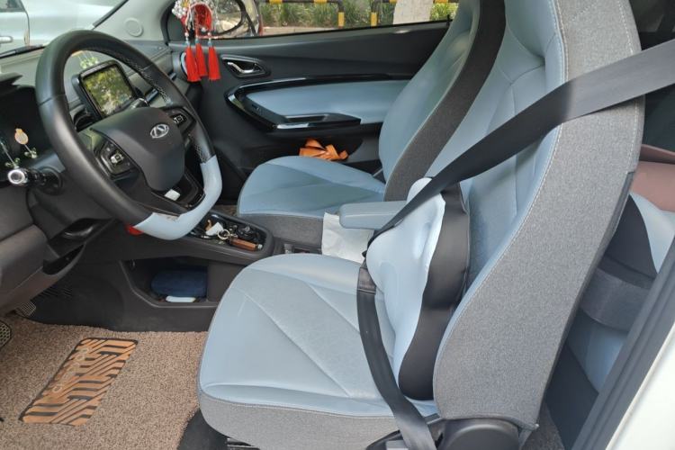 Used Chery QQ Little Ant 2022 Sweet Pink Edition Half-Sugar Version Lithium Iron Phosphate 29.2 kWh 30 kW 301 km Left Front Seat