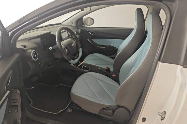 Used Chery QQ Little Ant 2022 Sweet Pink Edition Low-Sugar Version Lithium Iron Phosphate 30 kW 301 km Left Front Seat