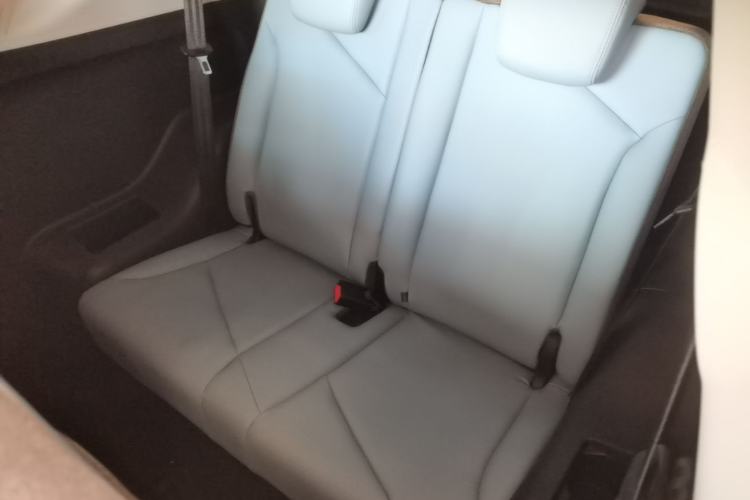 Used Chery QQ Little Ant 2022 Sweet Pink Edition Half-Sugar Version Lithium Iron Phosphate 30 kW 301 km Left Rear Seat