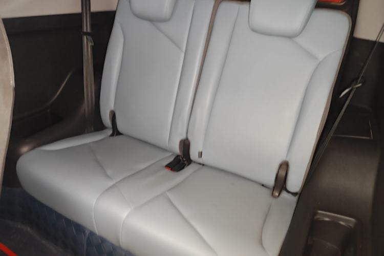 Used Chery QQ Little Ant 2022 Sweet Pink Edition Low-Sugar Version Lithium Iron Phosphate 30 kW 301 km Left Rear Seat