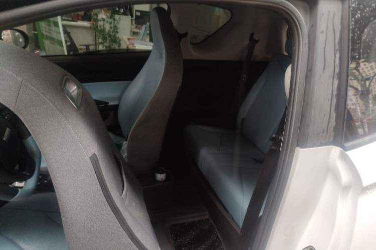 Used Chery QQ Little Ant 2022 Sweet Pink Edition Half-Sugar Version Lithium Iron Phosphate 30 kW 301 km Left Rear Seat