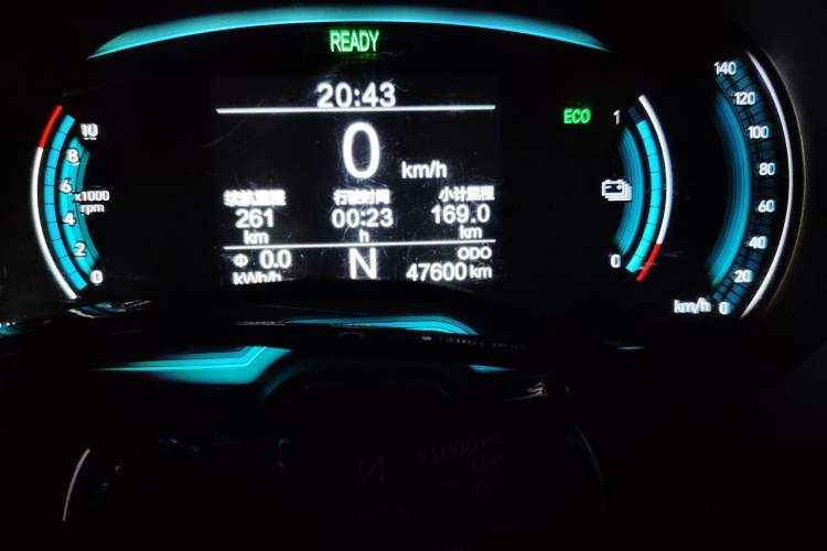 Used Chery QQ Little Ant 2022 Sweet Pink Edition Low-Sugar Version Lithium Iron Phosphate 30 kW 301 km Odometer Close Up