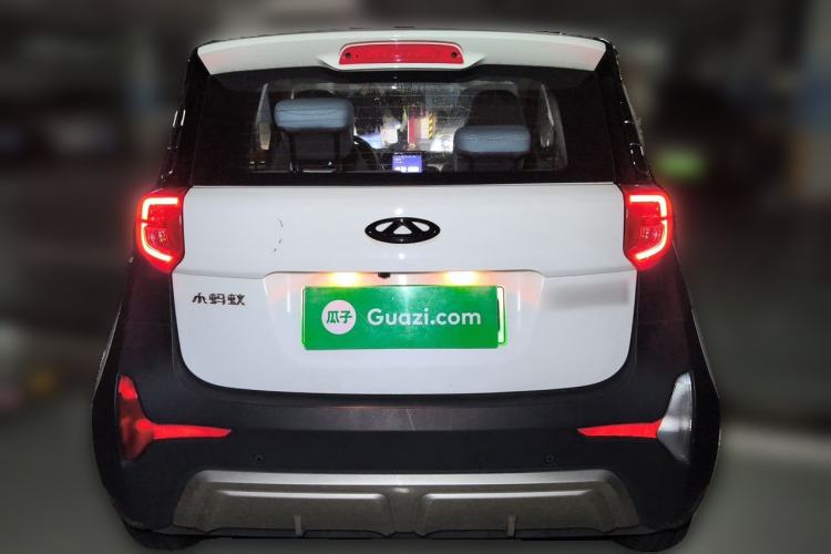 Used Chery QQ Little Ant 2022 Revised Version Sweet Pink Edition Half-Sugar Version Lithium Iron Phosphate 30.7 kWh 30 kW 301 km Rear