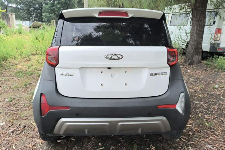Used Chery QQ Little Ant 2022 Sweet Pink Edition Half-Sugar Version Lithium Iron Phosphate 30 kW 301 km Rear