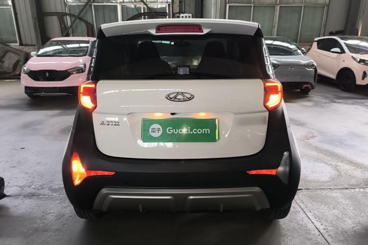 Used Chery QQ Little Ant 2022 Sweet Pink Edition Half-Sugar Version 3-Cell Lithium 30kW 301km Rear