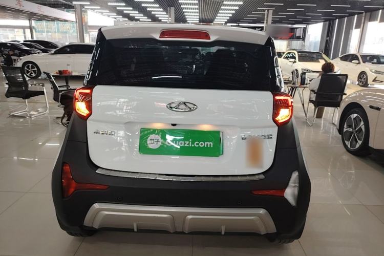Used Chery QQ Little Ant 2022 Sweet Pink Edition Half-Sugar Version Lithium Iron Phosphate 29.2 kWh 30 kW 301 km Rear