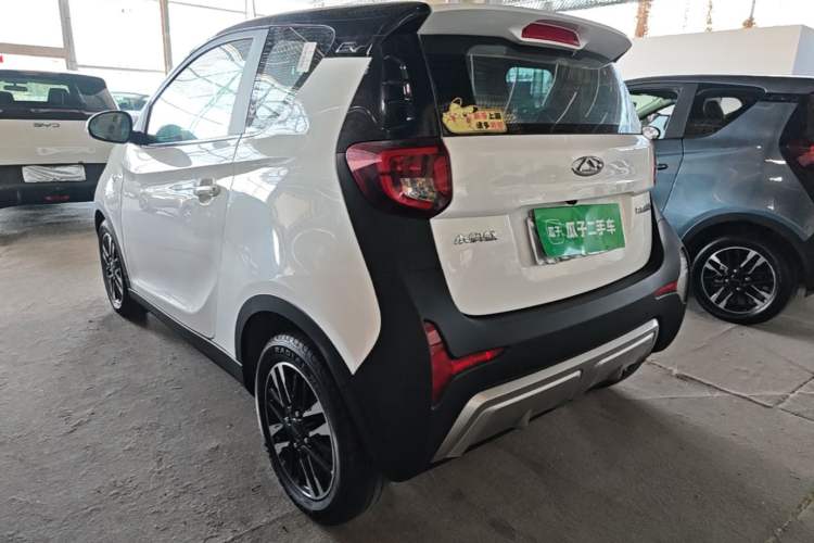 Used Chery QQ Little Ant 2022 Sweet Pink Edition Half-Sugar Version 3-Cell Lithium 30kW 301km Rear Left 45 Deg