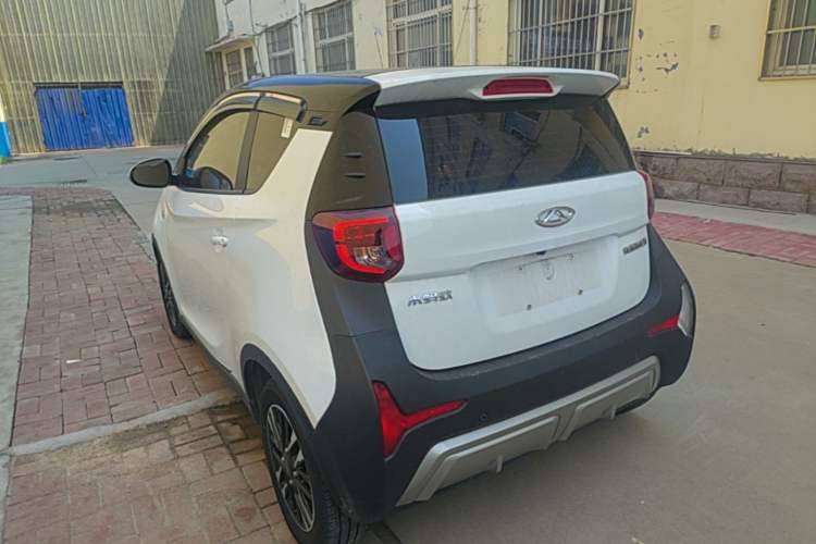 Used Chery QQ Little Ant 2022 Revised Version Sweet Pink Edition Half-Sugar Version Lithium Iron Phosphate 30.7 kWh 30 kW 301 km Rear Left 45 Deg